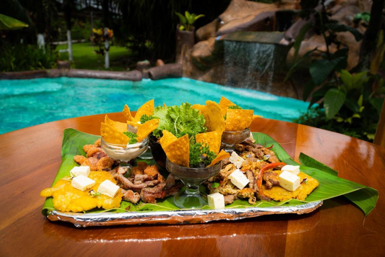 Hotel & Hot Springs Sueno Dorado La Fortuna Ngoại thất bức ảnh
